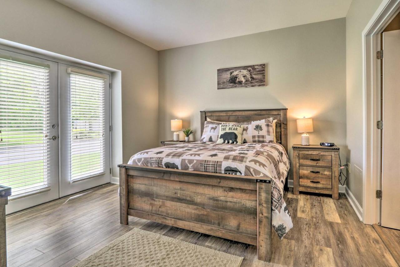 Downtown Pigeon Forge Condo With Pool Access! Eksteriør bilde